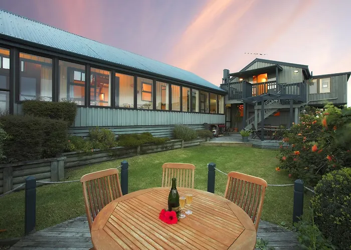 Waiheke Island Tawa Lodge - Adults Only